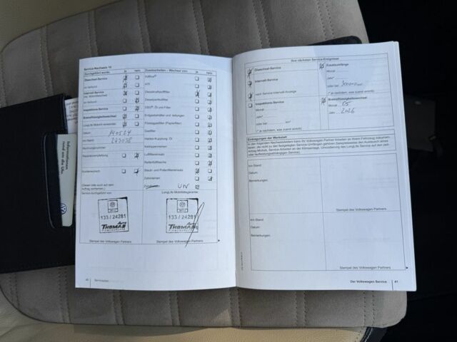 Белый Фольксваген Пассат СС, объемом двигателя 2 л и пробегом 292 тыс. км за 13500 $, фото 12 на Automoto.ua