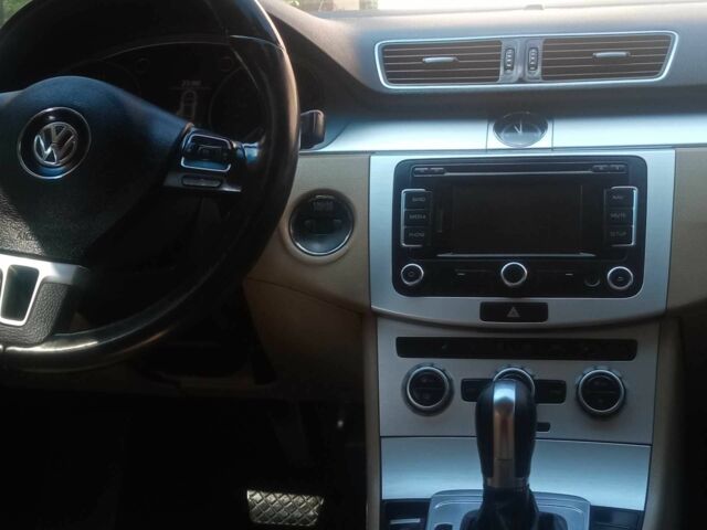 Белый Фольксваген Пассат СС, объемом двигателя 2 л и пробегом 1 тыс. км за 9500 $, фото 4 на Automoto.ua