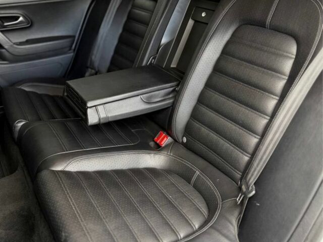 Білий Фольксваген Пассат СС, об'ємом двигуна 2 л та пробігом 259 тис. км за 6499 $, фото 11 на Automoto.ua