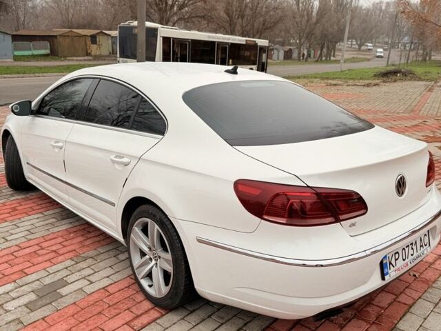 Білий Фольксваген Пассат СС, об'ємом двигуна 2 л та пробігом 225 тис. км за 10500 $, фото 3 на Automoto.ua