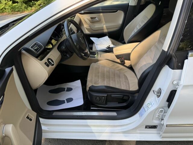 Белый Фольксваген Пассат СС, объемом двигателя 2 л и пробегом 292 тыс. км за 13500 $, фото 6 на Automoto.ua