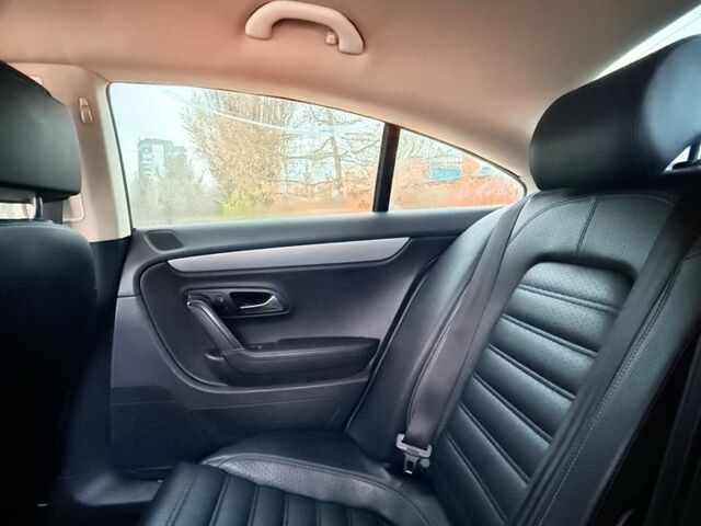 Білий Фольксваген Пассат СС, об'ємом двигуна 2 л та пробігом 225 тис. км за 10500 $, фото 8 на Automoto.ua