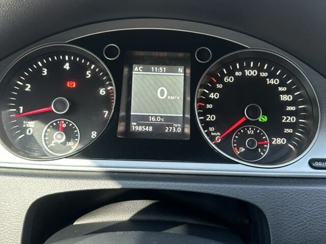 Белый Фольксваген Пассат СС, объемом двигателя 1.8 л и пробегом 211 тыс. км за 9500 $, фото 3 на Automoto.ua