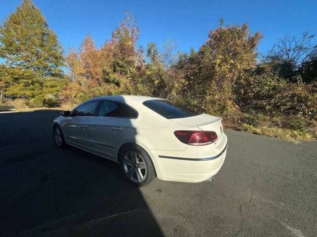 Білий Фольксваген Пассат СС, об'ємом двигуна 2 л та пробігом 148 тис. км за 5500 $, фото 3 на Automoto.ua