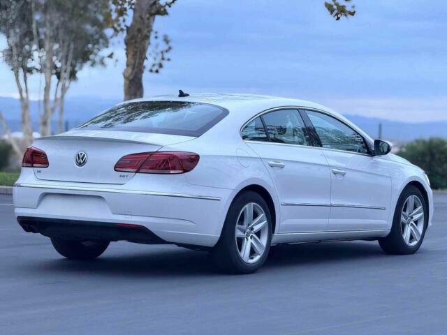 Білий Фольксваген Пассат СС, об'ємом двигуна 2 л та пробігом 89 тис. км за 6500 $, фото 4 на Automoto.ua