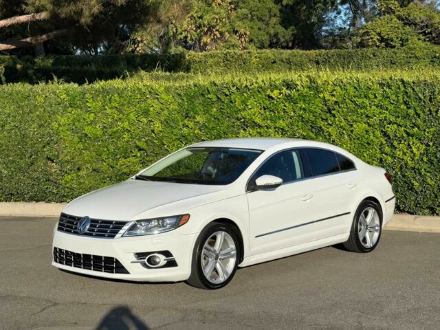 Белый Фольксваген Пассат СС, объемом двигателя 2 л и пробегом 82 тыс. км за 4100 $, фото 2 на Automoto.ua