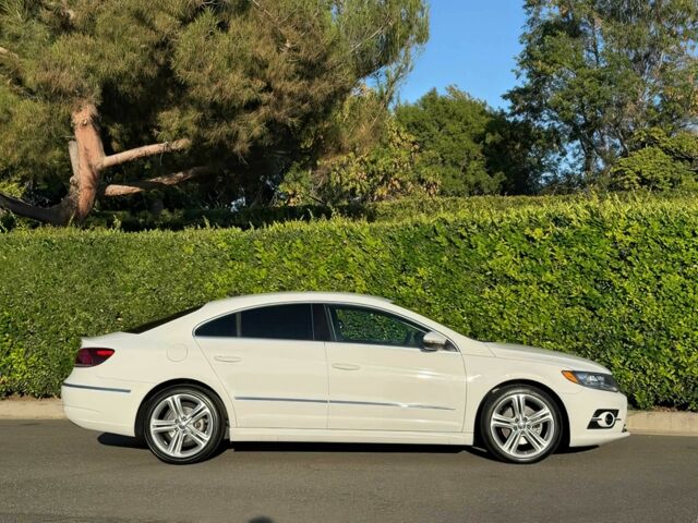 Білий Фольксваген Пассат СС, об'ємом двигуна 2 л та пробігом 87 тис. км за 5300 $, фото 4 на Automoto.ua