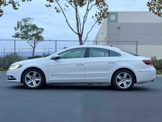 Білий Фольксваген Пассат СС, об'ємом двигуна 2 л та пробігом 89 тис. км за 6500 $, фото 2 на Automoto.ua