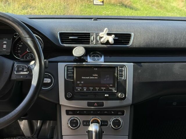 Білий Фольксваген Пассат СС, об'ємом двигуна 2 л та пробігом 285 тис. км за 10200 $, фото 6 на Automoto.ua