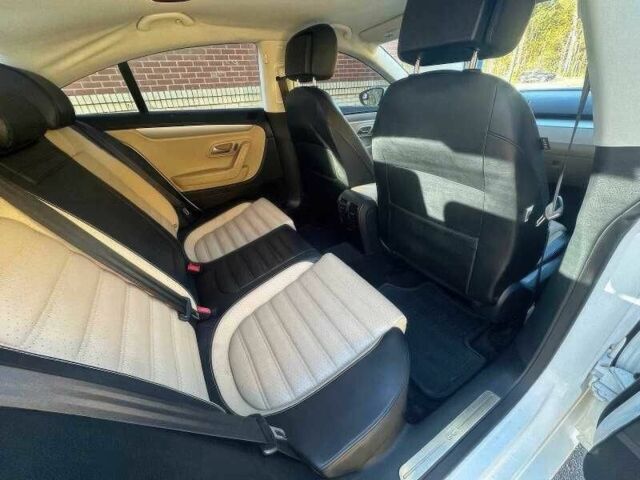 Білий Фольксваген Пассат СС, об'ємом двигуна 2 л та пробігом 148 тис. км за 5500 $, фото 8 на Automoto.ua