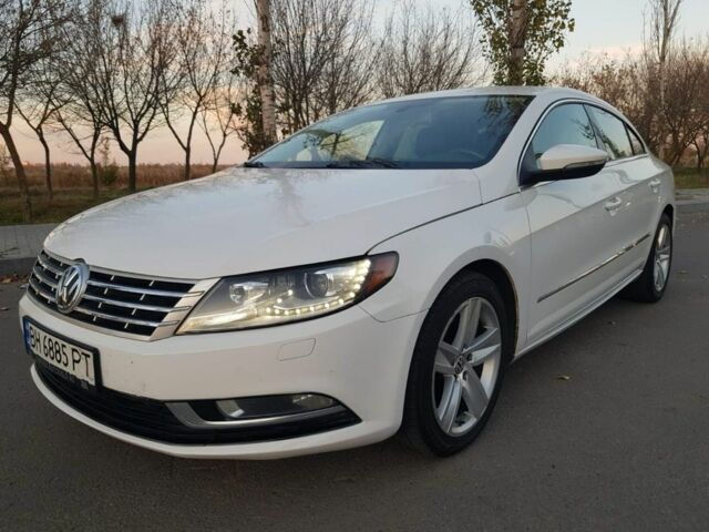 Белый Фольксваген Пассат СС, объемом двигателя 2 л и пробегом 151 тыс. км за 10300 $, фото 5 на Automoto.ua