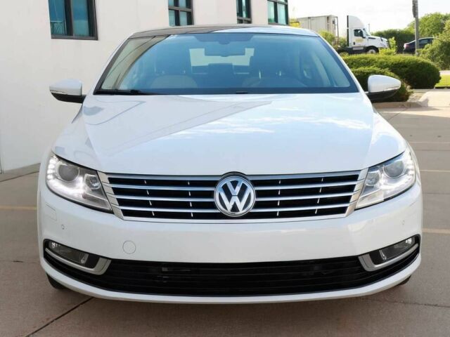 Белый Фольксваген Пассат СС, объемом двигателя 3.6 л и пробегом 74 тыс. км за 2900 $, фото 1 на Automoto.ua