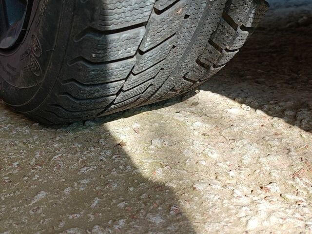 Білий Фольксваген Пассат СС, об'ємом двигуна 1.6 л та пробігом 200 тис. км за 700 $, фото 4 на Automoto.ua