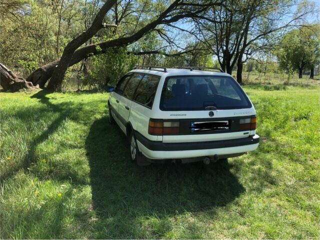 Білий Фольксваген Пассат СС, об'ємом двигуна 2 л та пробігом 2 тис. км за 2200 $, фото 5 на Automoto.ua