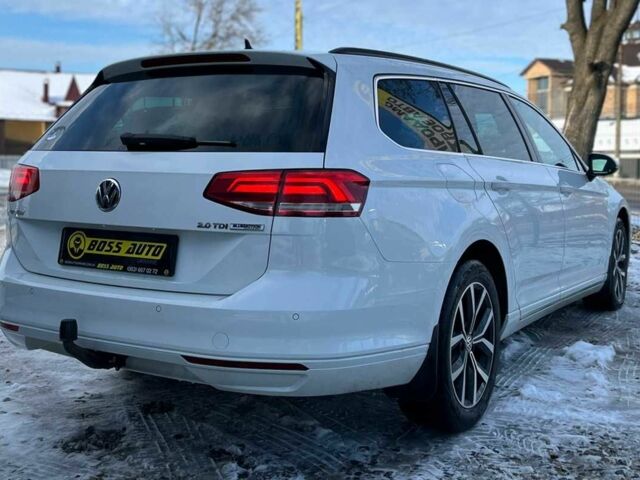 Білий Фольксваген Пассат СС, об'ємом двигуна 2 л та пробігом 272 тис. км за 16200 $, фото 6 на Automoto.ua