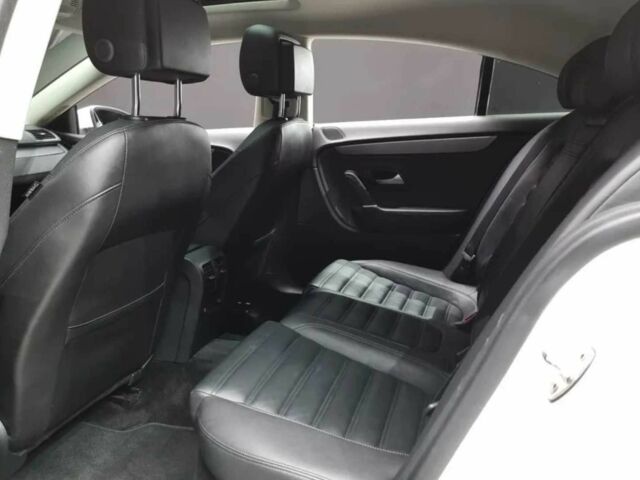 Белый Фольксваген Пассат СС, объемом двигателя 2 л и пробегом 151 тыс. км за 6150 $, фото 6 на Automoto.ua