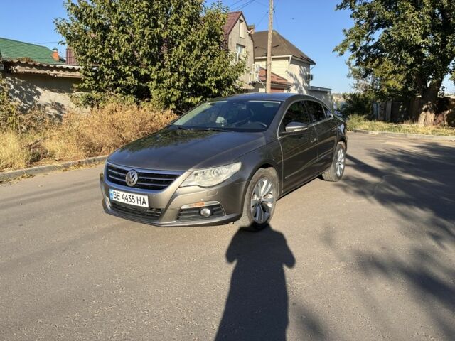 Бежевый Фольксваген Пассат СС, объемом двигателя 1.8 л и пробегом 256 тыс. км за 7500 $, фото 3 на Automoto.ua