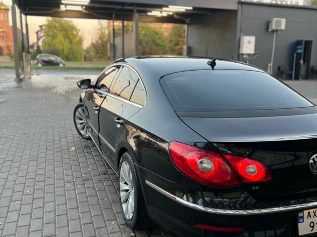 Черный Фольксваген Пассат СС, объемом двигателя 2 л и пробегом 256 тыс. км за 9500 $, фото 5 на Automoto.ua