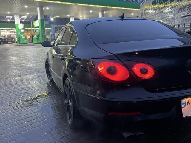 Чорний Фольксваген Пассат СС, об'ємом двигуна 2 л та пробігом 261 тис. км за 9605 $, фото 2 на Automoto.ua