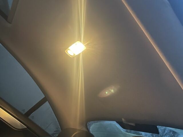 Чорний Фольксваген Пассат СС, об'ємом двигуна 2 л та пробігом 261 тис. км за 9605 $, фото 7 на Automoto.ua