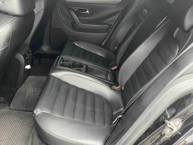 Чорний Фольксваген Пассат СС, об'ємом двигуна 2 л та пробігом 268 тис. км за 1300 $, фото 8 на Automoto.ua