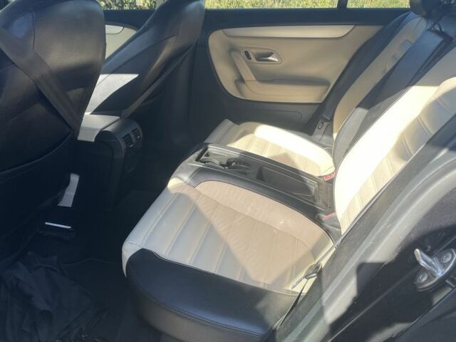 Черный Фольксваген Пассат СС, объемом двигателя 2 л и пробегом 190 тыс. км за 8700 $, фото 8 на Automoto.ua