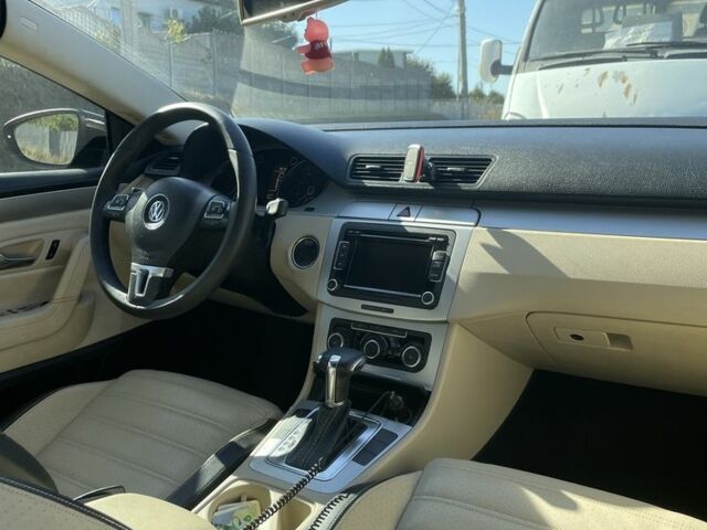 Черный Фольксваген Пассат СС, объемом двигателя 2 л и пробегом 190 тыс. км за 8700 $, фото 9 на Automoto.ua