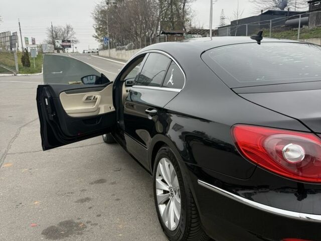 Черный Фольксваген Пассат СС, объемом двигателя 2 л и пробегом 248 тыс. км за 7999 $, фото 7 на Automoto.ua