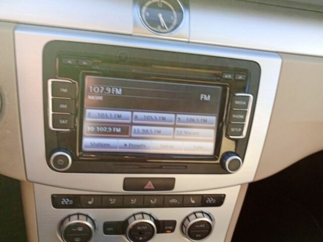 Чорний Фольксваген Пассат СС, об'ємом двигуна 2 л та пробігом 250 тис. км за 9000 $, фото 21 на Automoto.ua