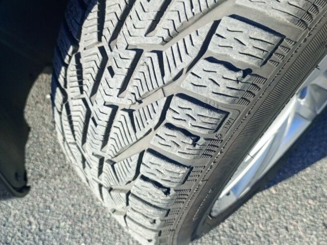 Чорний Фольксваген Пассат СС, об'ємом двигуна 2 л та пробігом 250 тис. км за 9000 $, фото 22 на Automoto.ua