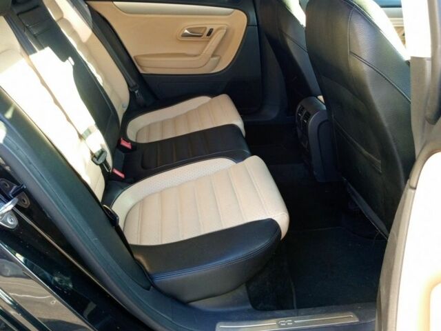 Чорний Фольксваген Пассат СС, об'ємом двигуна 2 л та пробігом 250 тис. км за 9000 $, фото 12 на Automoto.ua