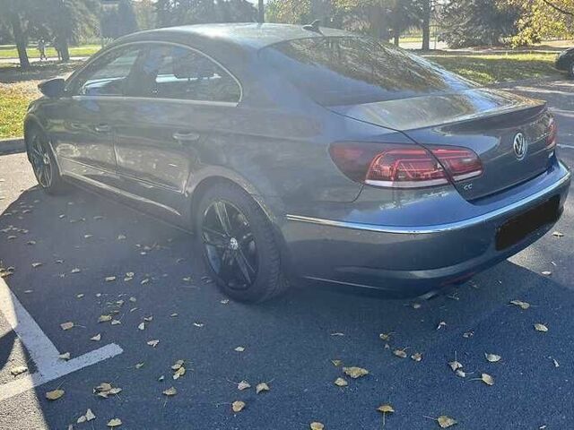 Черный Фольксваген Пассат СС, объемом двигателя 2 л и пробегом 158 тыс. км за 8000 $, фото 10 на Automoto.ua
