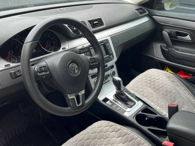 Черный Фольксваген Пассат СС, объемом двигателя 2 л и пробегом 280 тыс. км за 10400 $, фото 8 на Automoto.ua