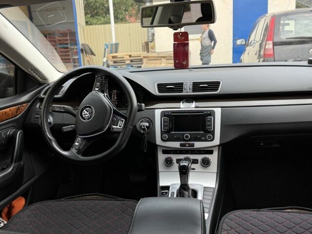 Черный Фольксваген Пассат СС, объемом двигателя 2 л и пробегом 152 тыс. км за 11500 $, фото 5 на Automoto.ua