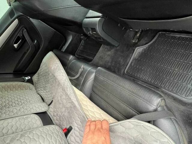 Черный Фольксваген Пассат СС, объемом двигателя 2 л и пробегом 280 тыс. км за 10400 $, фото 15 на Automoto.ua