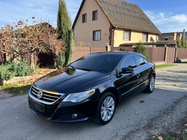 Черный Фольксваген Пассат СС, объемом двигателя 2 л и пробегом 230 тыс. км за 7800 $, фото 1 на Automoto.ua