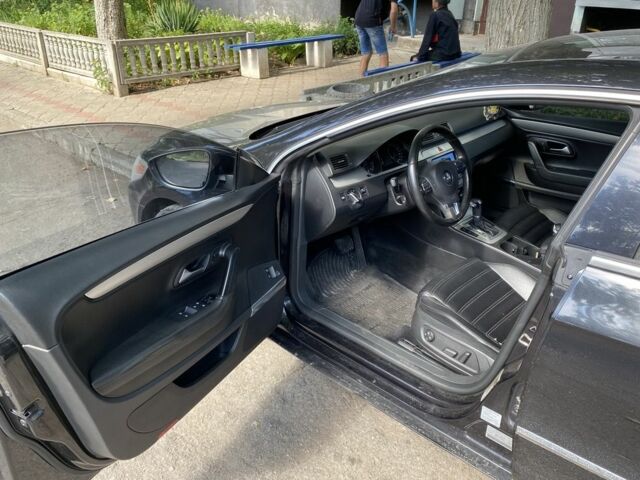 Черный Фольксваген Пассат СС, объемом двигателя 2 л и пробегом 380 тыс. км за 7500 $, фото 8 на Automoto.ua