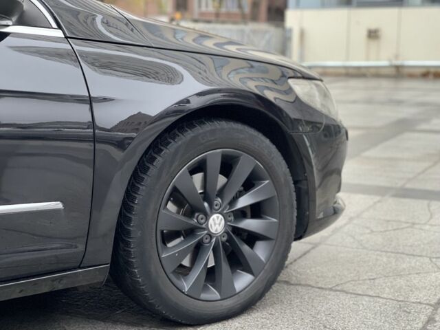 Чорний Фольксваген Пассат СС, об'ємом двигуна 2 л та пробігом 245 тис. км за 7799 $, фото 7 на Automoto.ua