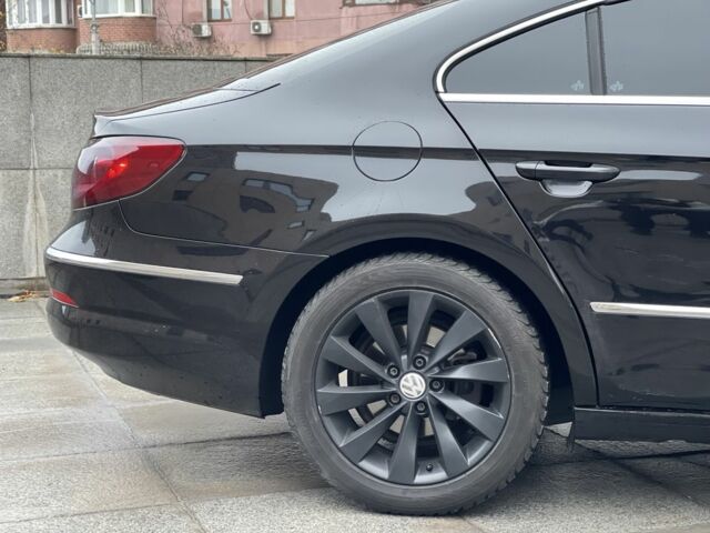 Чорний Фольксваген Пассат СС, об'ємом двигуна 2 л та пробігом 245 тис. км за 7799 $, фото 8 на Automoto.ua