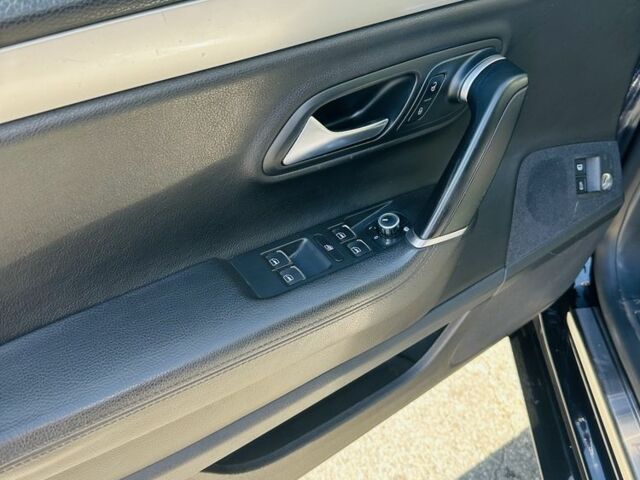 Черный Фольксваген Пассат СС, объемом двигателя 2 л и пробегом 360 тыс. км за 6800 $, фото 5 на Automoto.ua