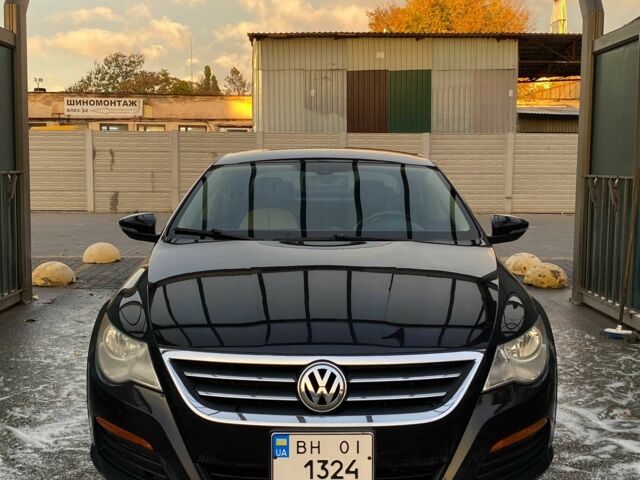 Черный Фольксваген Пассат СС, объемом двигателя 2 л и пробегом 252 тыс. км за 8000 $, фото 1 на Automoto.ua