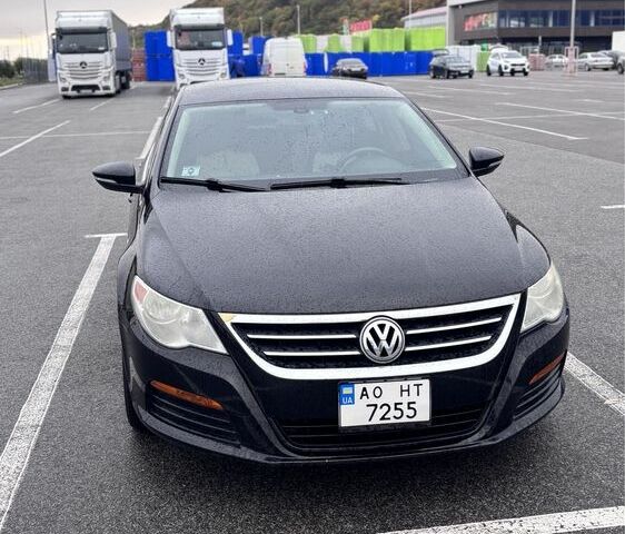 Чорний Фольксваген Пассат СС, об'ємом двигуна 2 л та пробігом 246 тис. км за 8500 $, фото 1 на Automoto.ua