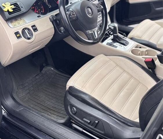 Чорний Фольксваген Пассат СС, об'ємом двигуна 2 л та пробігом 246 тис. км за 8500 $, фото 8 на Automoto.ua