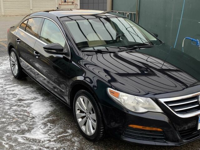 Черный Фольксваген Пассат СС, объемом двигателя 2 л и пробегом 252 тыс. км за 8000 $, фото 2 на Automoto.ua