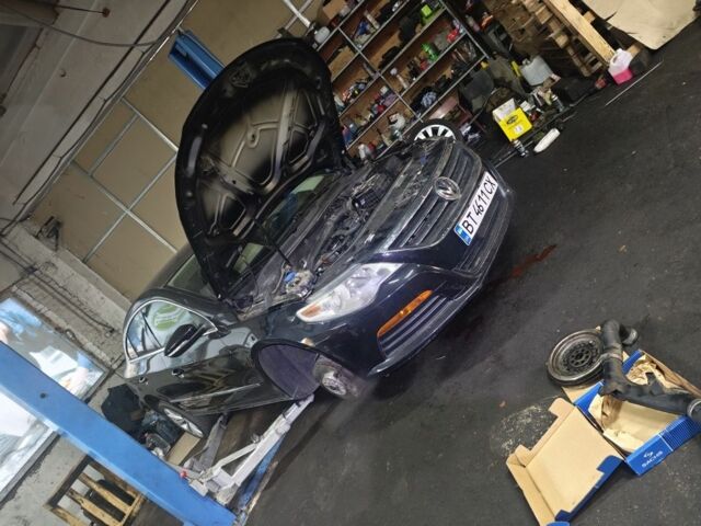 Черный Фольксваген Пассат СС, объемом двигателя 2 л и пробегом 293 тыс. км за 8500 $, фото 7 на Automoto.ua