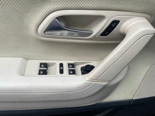 Чорний Фольксваген Пассат СС, об'ємом двигуна 1.8 л та пробігом 3 тис. км за 7500 $, фото 1 на Automoto.ua