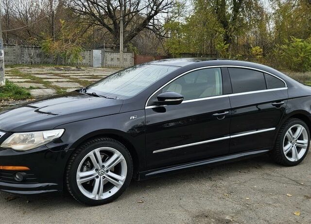 Черный Фольксваген Пассат СС, объемом двигателя 2 л и пробегом 163 тыс. км за 7900 $, фото 2 на Automoto.ua