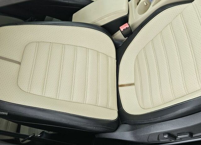 Черный Фольксваген Пассат СС, объемом двигателя 2 л и пробегом 163 тыс. км за 7900 $, фото 14 на Automoto.ua