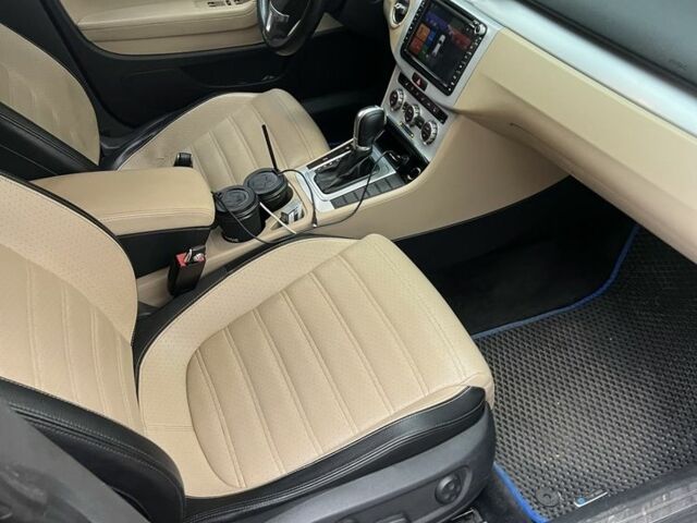 Чорний Фольксваген Пассат СС, об'ємом двигуна 2 л та пробігом 227 тис. км за 9300 $, фото 6 на Automoto.ua