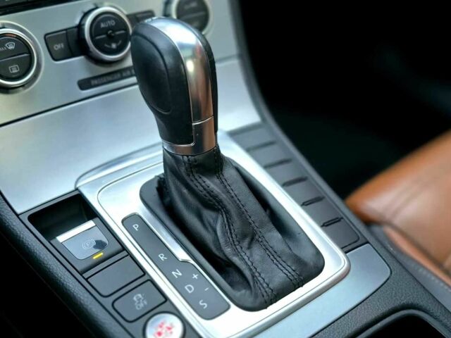 Черный Фольксваген Пассат СС, объемом двигателя 2 л и пробегом 147 тыс. км за 7500 $, фото 4 на Automoto.ua